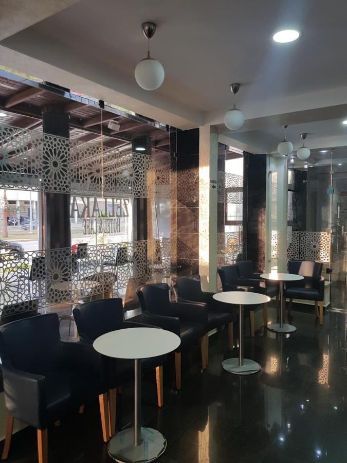 Zellaka Hotel & Cafe Kourigha Eksteriør bilde