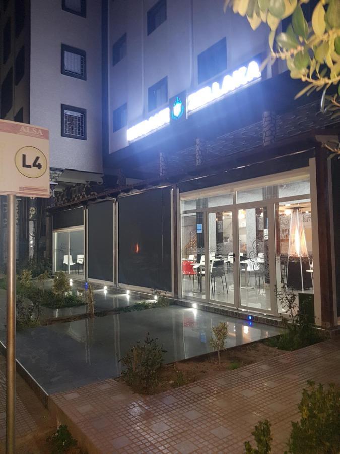Zellaka Hotel & Cafe Kourigha Eksteriør bilde