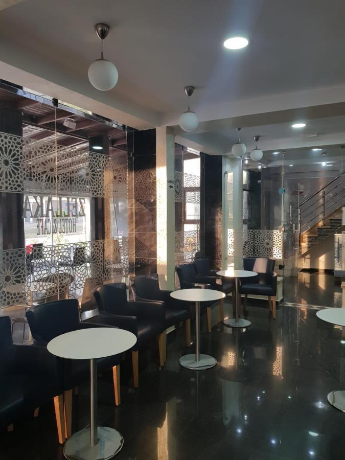 Zellaka Hotel & Cafe Kourigha Eksteriør bilde